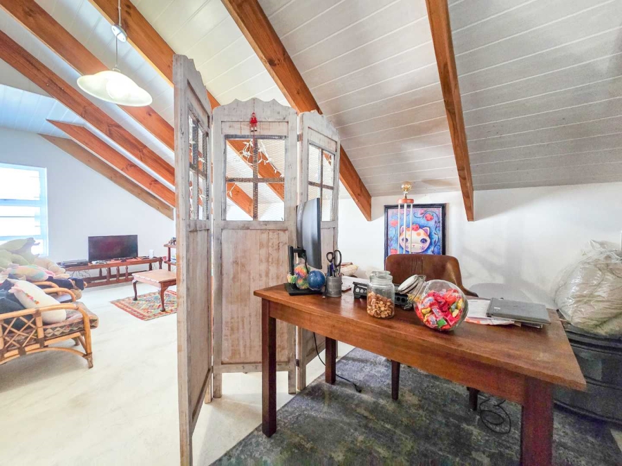 3 Bedroom Property for Sale in Stilbaai Wes Western Cape